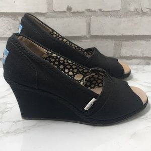 TOMS Black Wedge Espadrilles 5 1/2